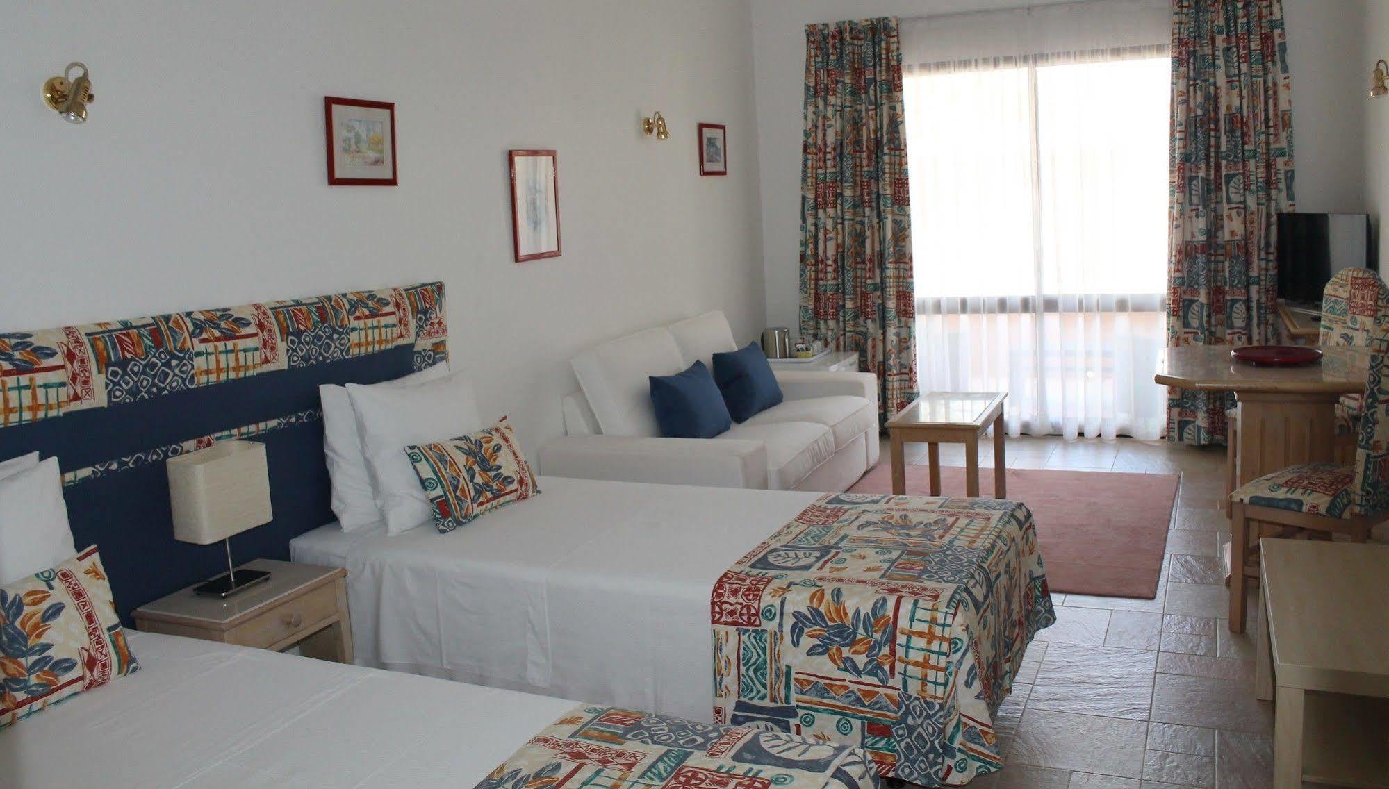 Canavial Garden (Adults Only) Lagos Exterior foto
